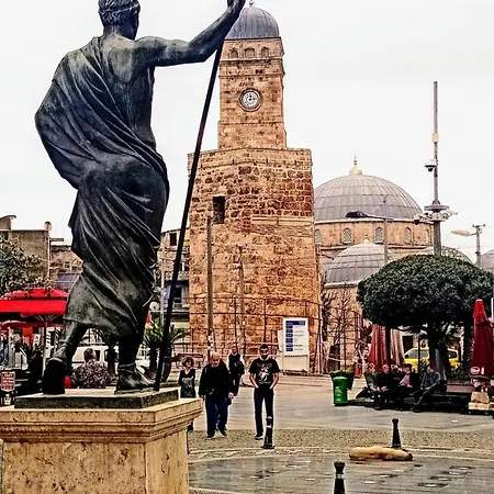 Kaleici Benzersiz Muethis Genis * アンタルヤ